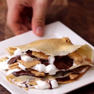 S´MORES CREPES
